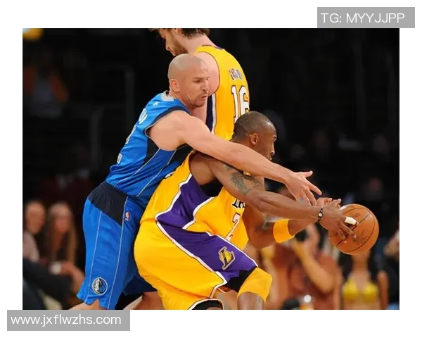 湖人对阵小牛首战基德表现精彩引发球迷热议 湖人对阵小牛首战基德表现精彩引发球迷热议